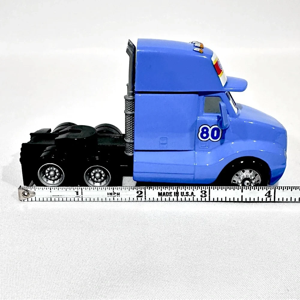 Disney Pixar Cars Gask-its #80 Rare Hauler Cab Die-cast Mattel